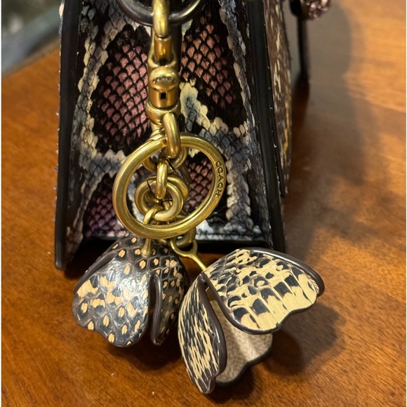 Authentic limited edition custom COACH, real python, new - Picture 7 of 14